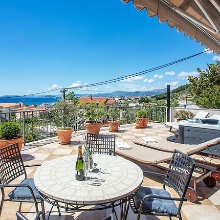 Idis Luxury Apartment Podstrana Bagian luar foto